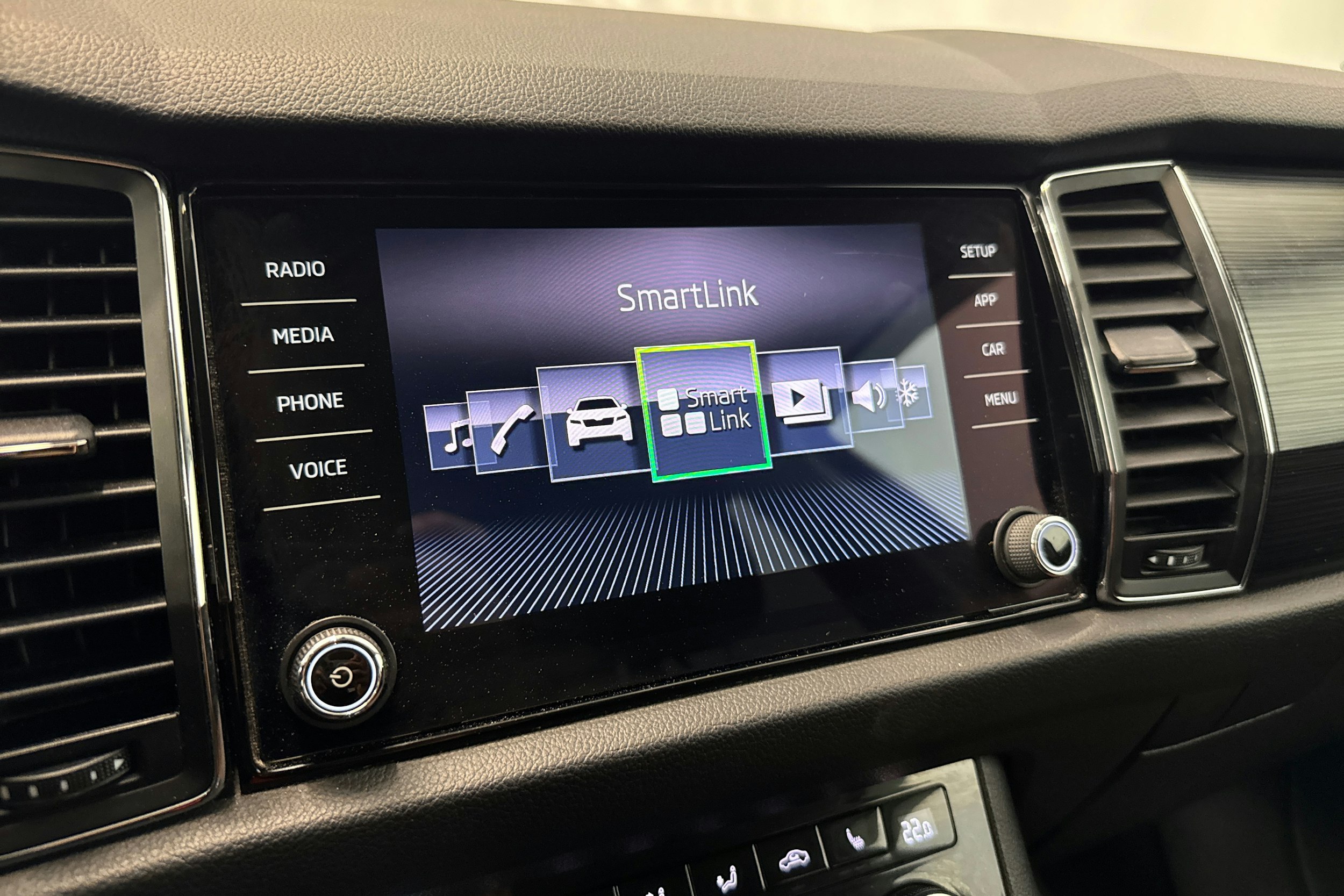 ruskea (beige) Skoda Kodiaq 2018 kuva 25.