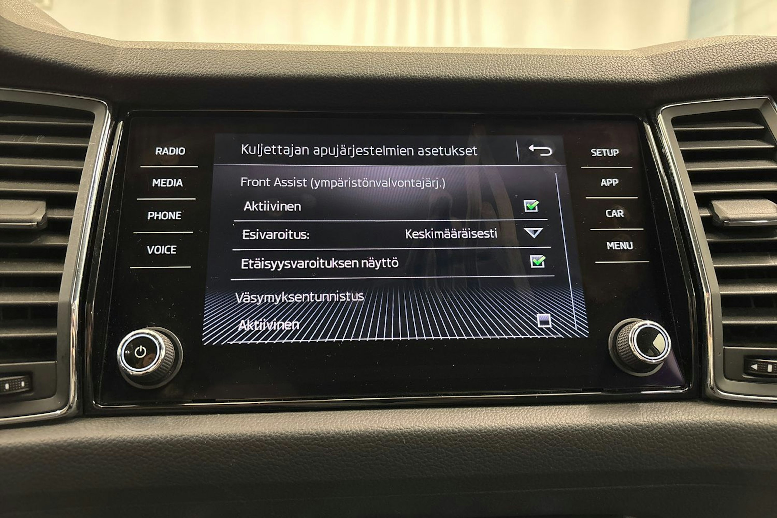 sininen Skoda Kodiaq 2018 kuva 20.