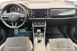 harmaa Skoda Kodiaq 2018 kuva 7.