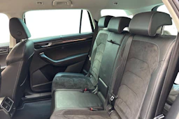 harmaa Skoda Kodiaq 2018 kuva 8.