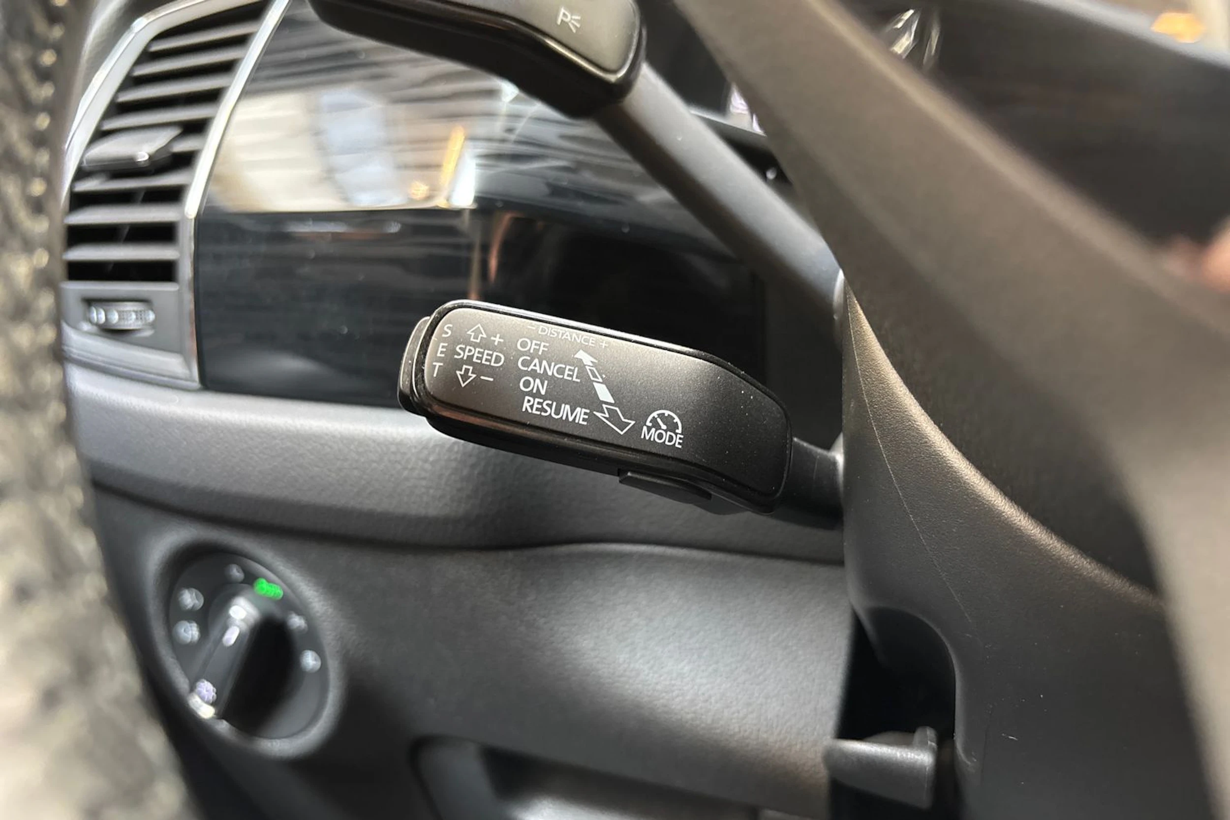 harmaa Skoda Kodiaq 2018 kuva 18.