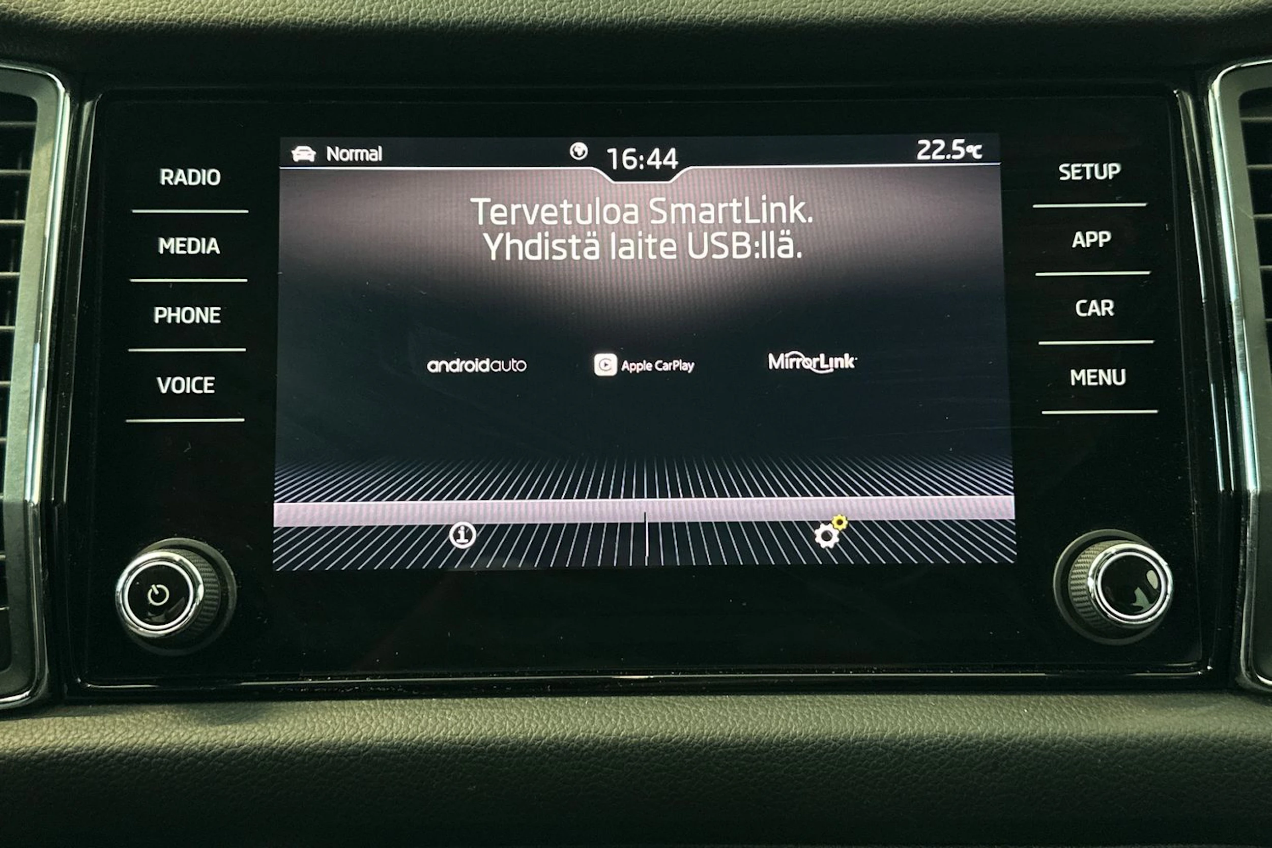 valkoinen Skoda Kodiaq 2018 kuva 19.