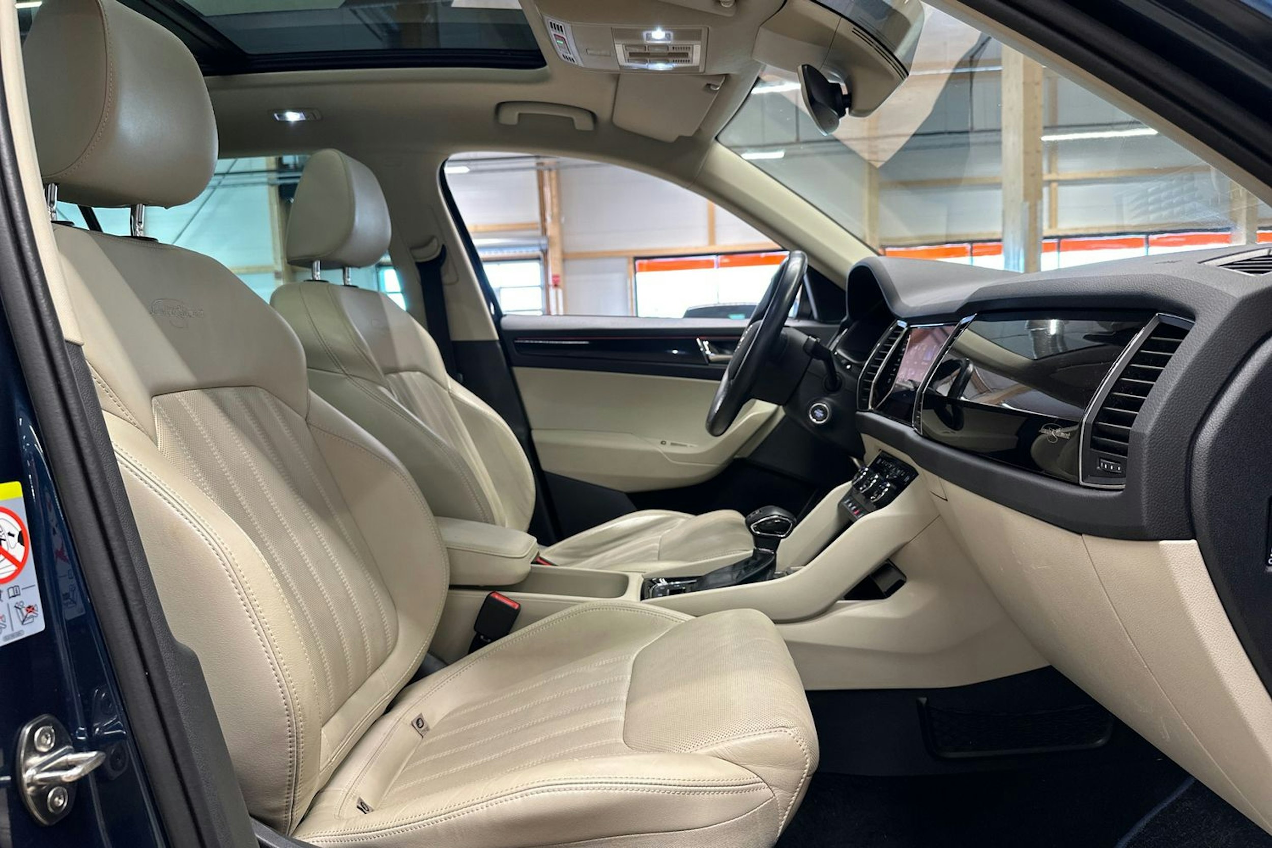 sininen Skoda Kodiaq 2018 kuva 14.