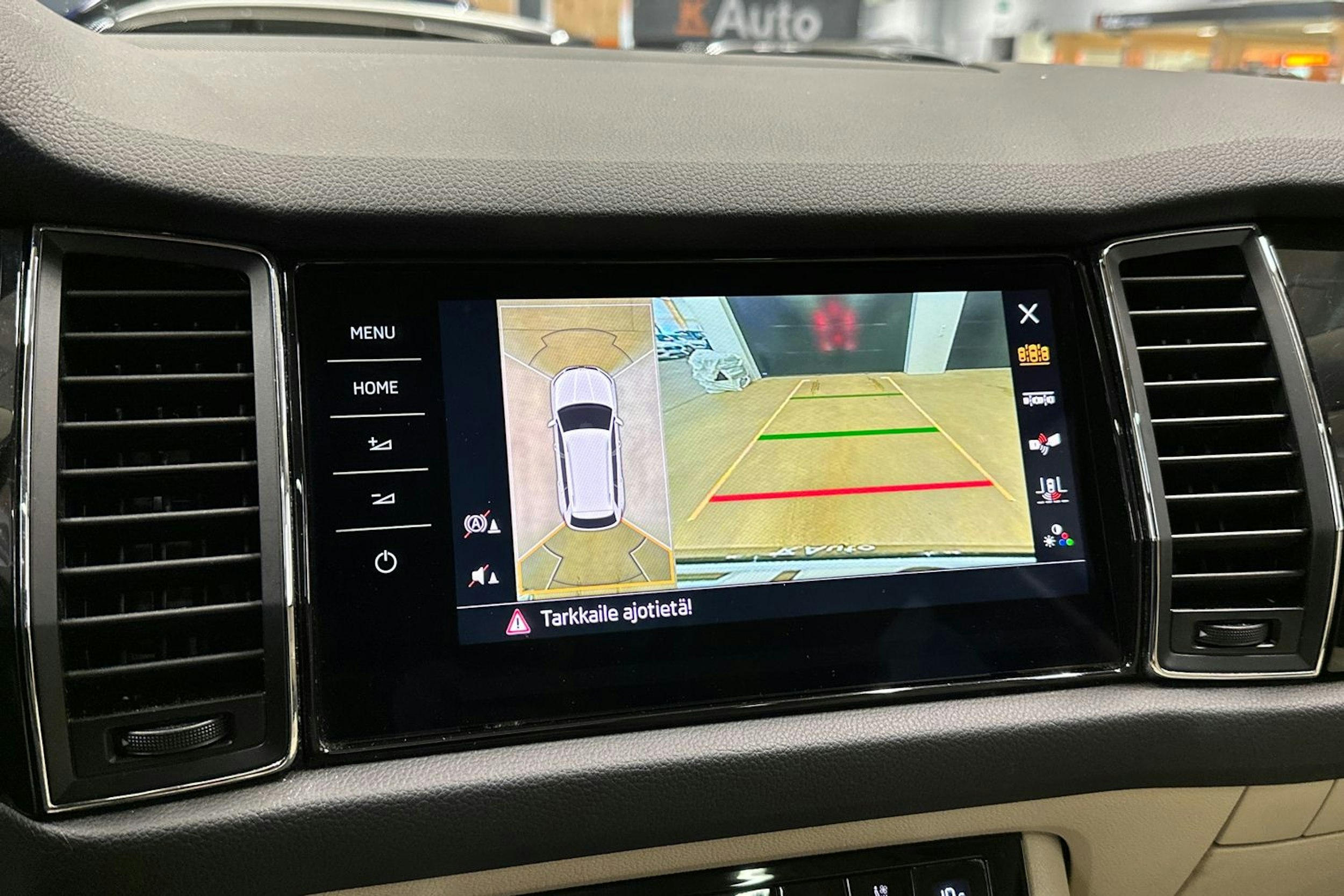 sininen Skoda Kodiaq 2018 kuva 22.