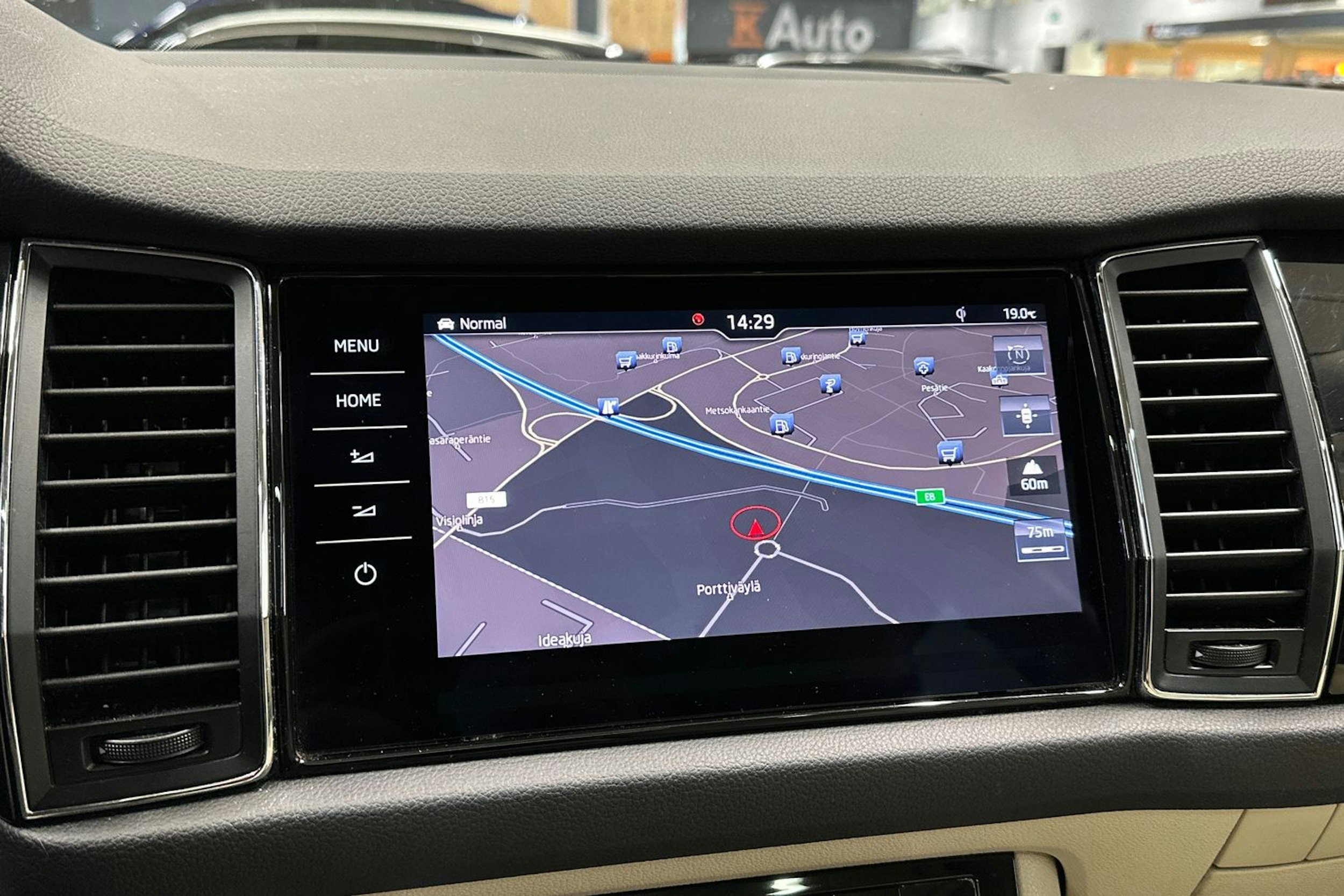 sininen Skoda Kodiaq 2018 kuva 23.