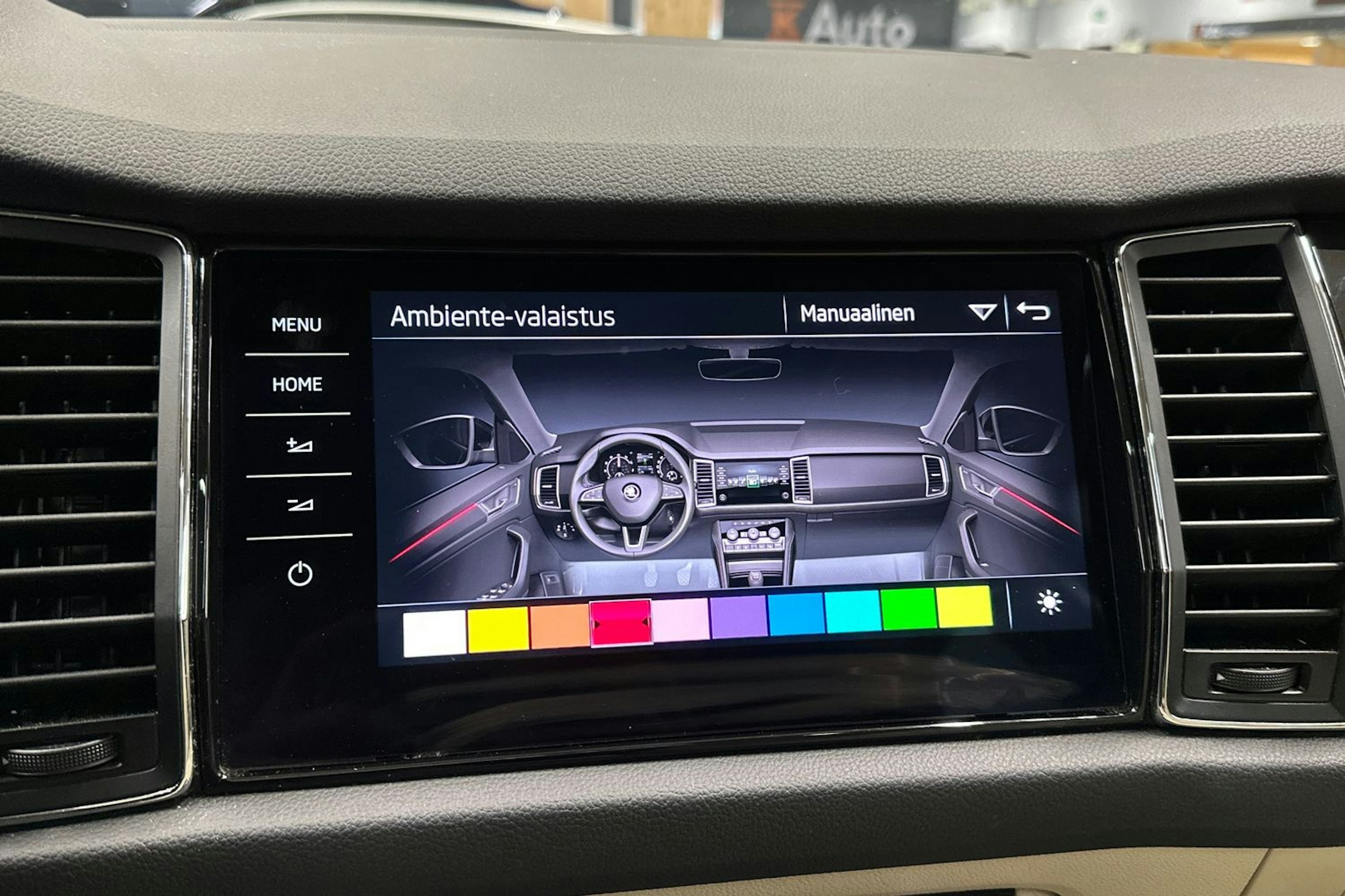 sininen Skoda Kodiaq 2018 kuva 26.