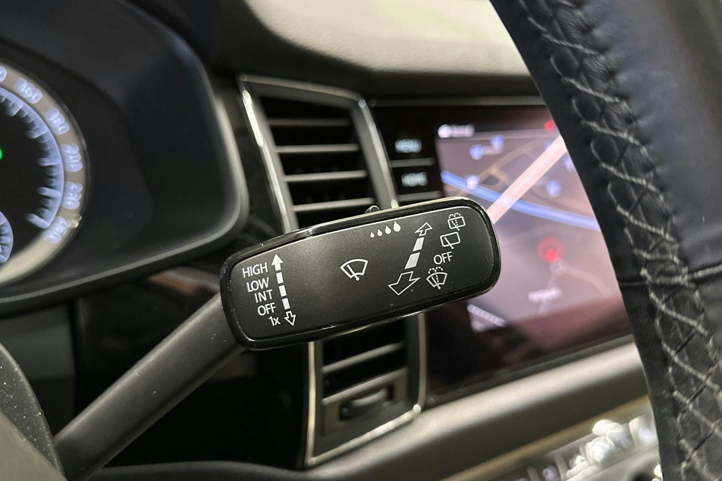 sininen Skoda Kodiaq 2018 kuva 36.