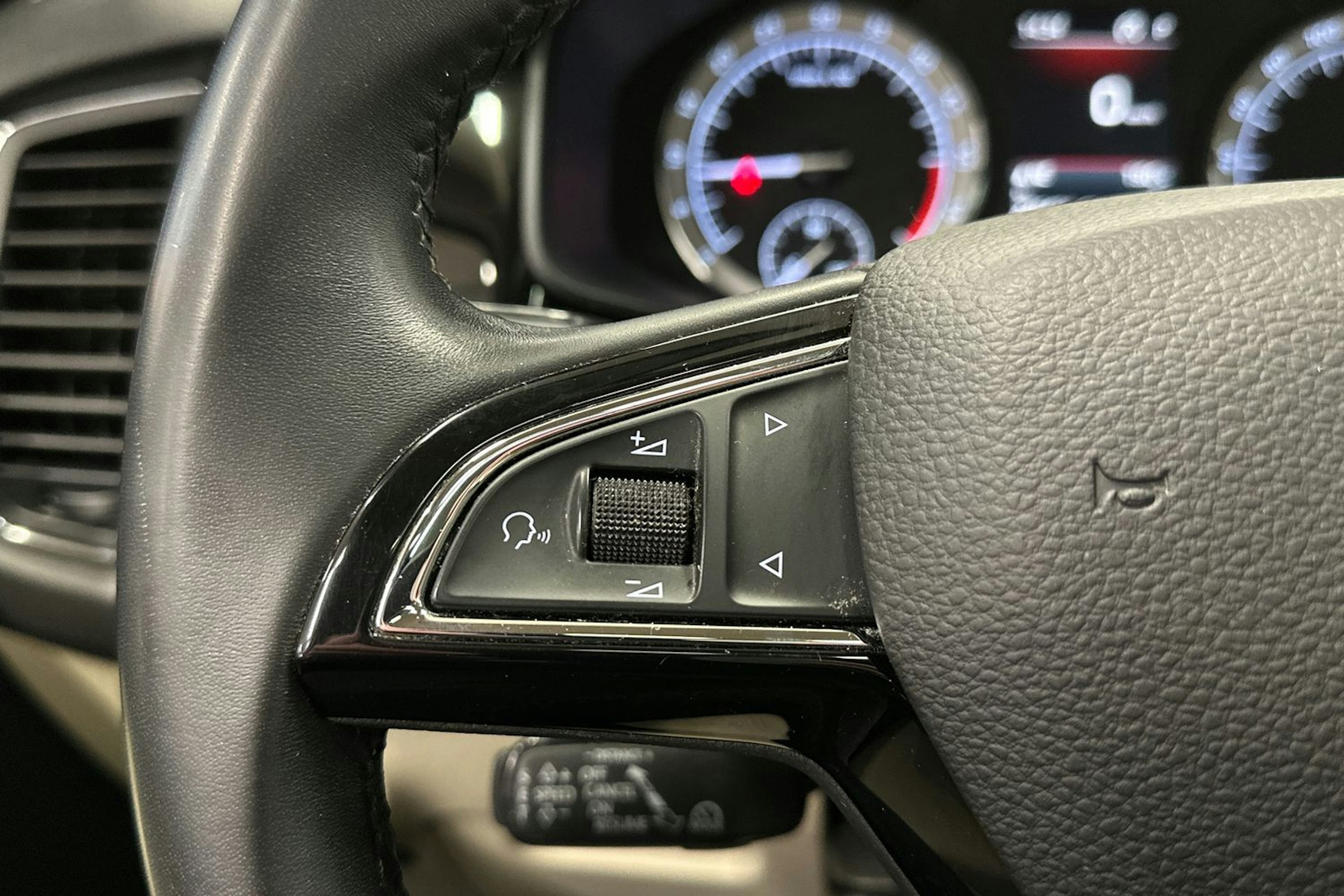 sininen Skoda Kodiaq 2018 kuva 38.