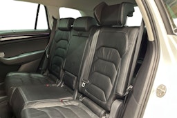 valkoinen Skoda Kodiaq 2018 kuva 10.