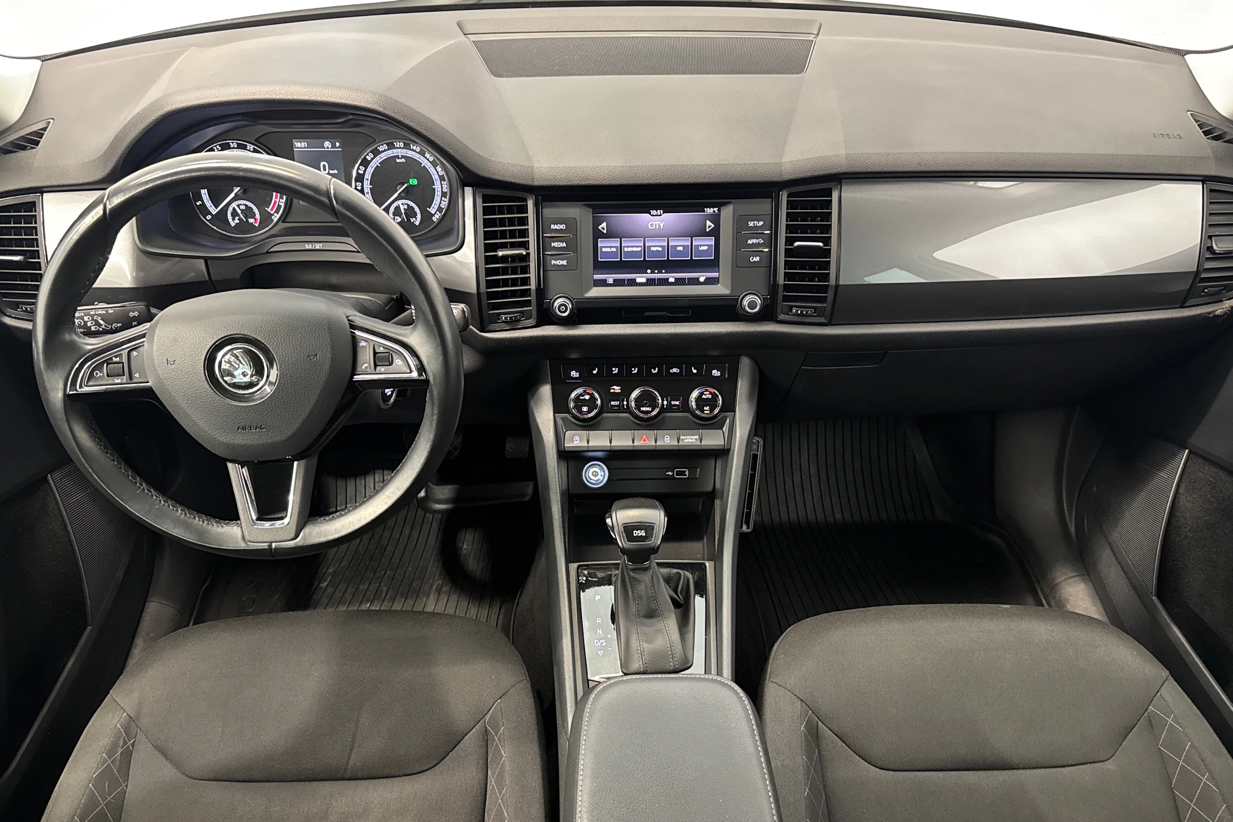 valkoinen Skoda Kodiaq 2018 kuva 19.