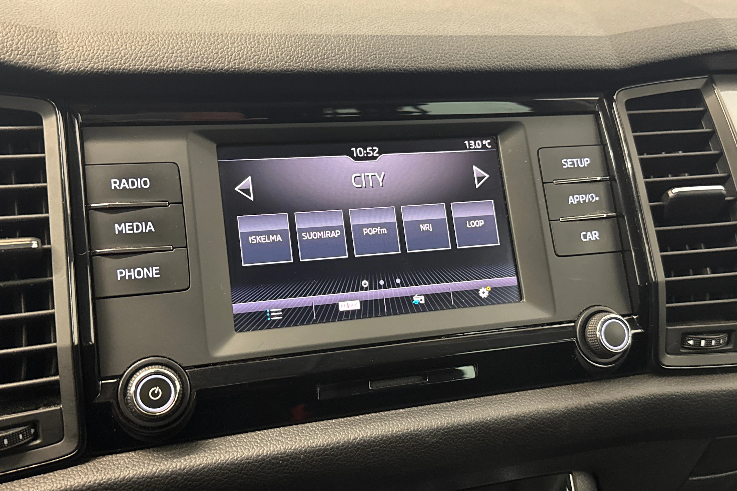 valkoinen Skoda Kodiaq 2018 kuva 25.