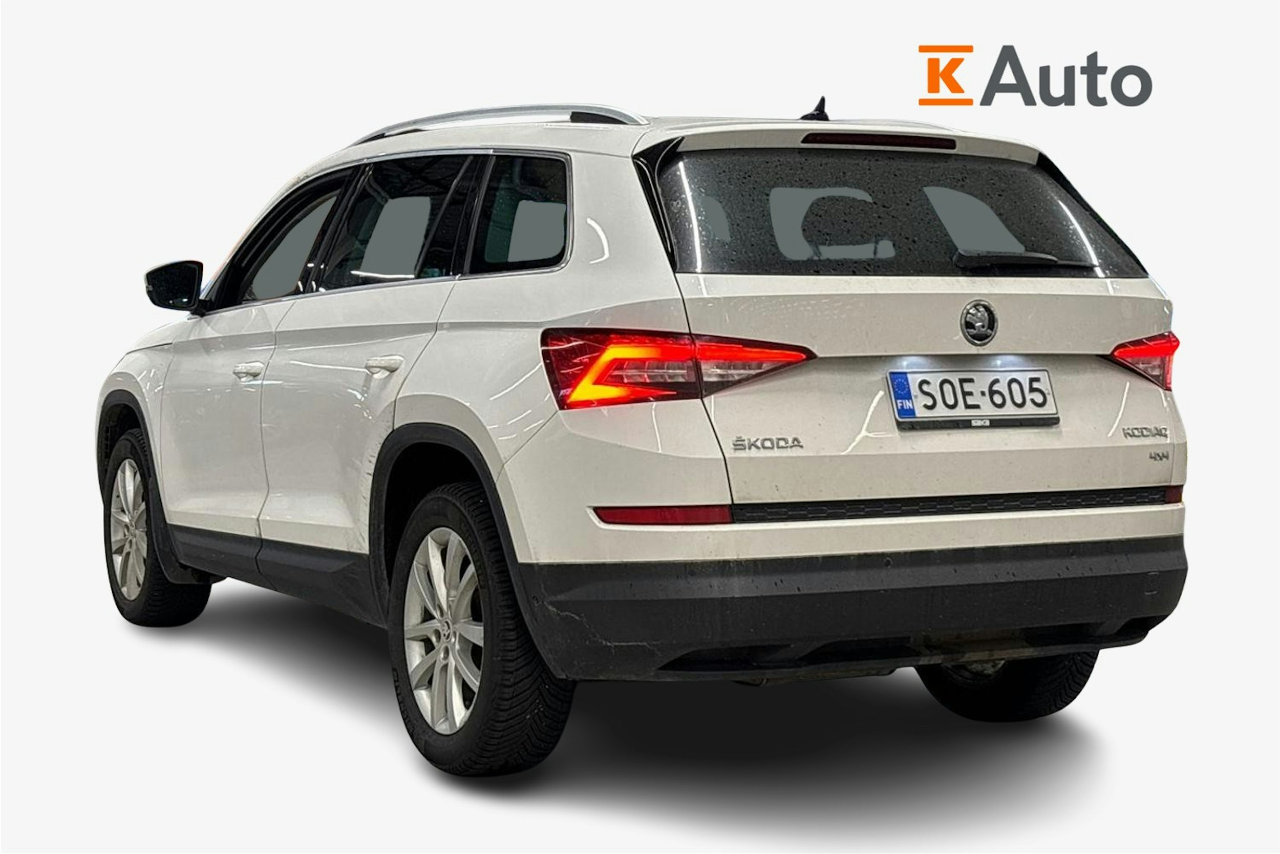valkoinen Skoda Kodiaq 2018 kuva 2.