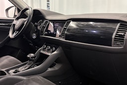 valkoinen Skoda Kodiaq 2018 kuva 11.