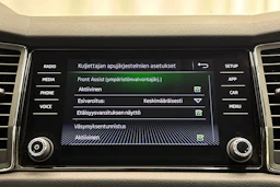 harmaa Skoda Kodiaq 2018 kuva 20.