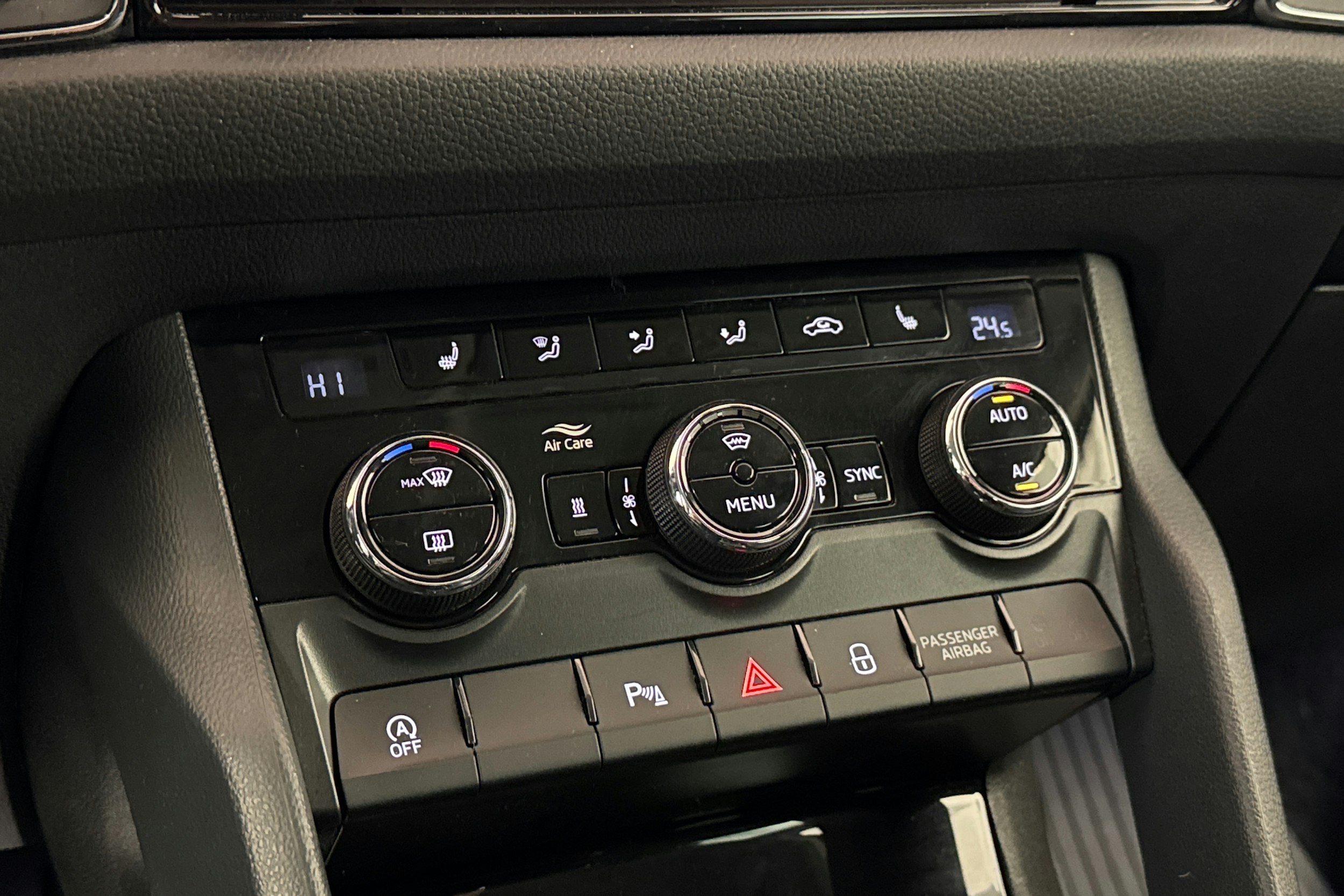 valkoinen Skoda Kodiaq 2018 kuva 23.