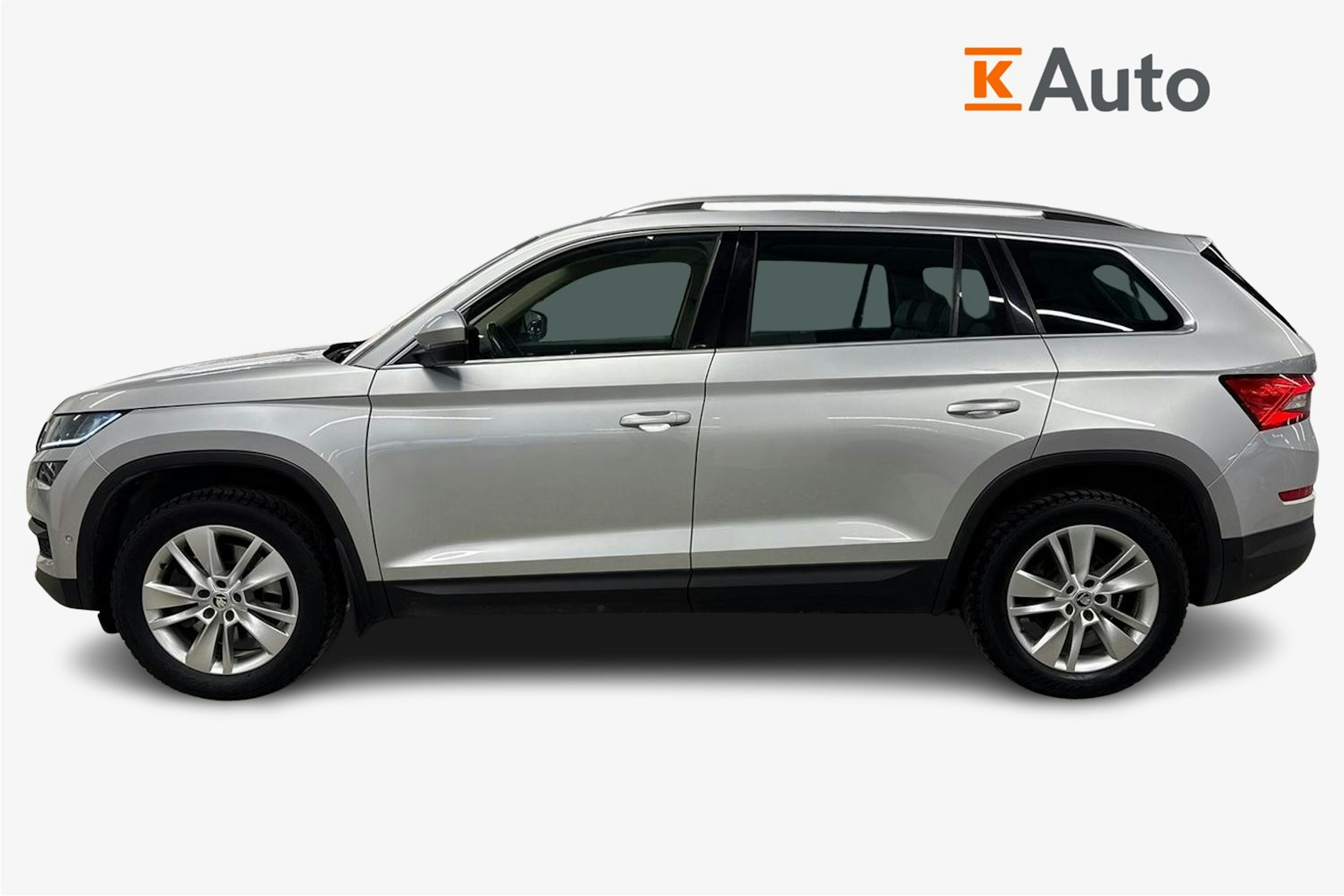 harmaa Skoda Kodiaq 2018 kuva 6.