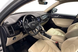 harmaa Skoda Kodiaq 2018 kuva 7.