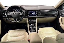 harmaa Skoda Kodiaq 2018 kuva 9.