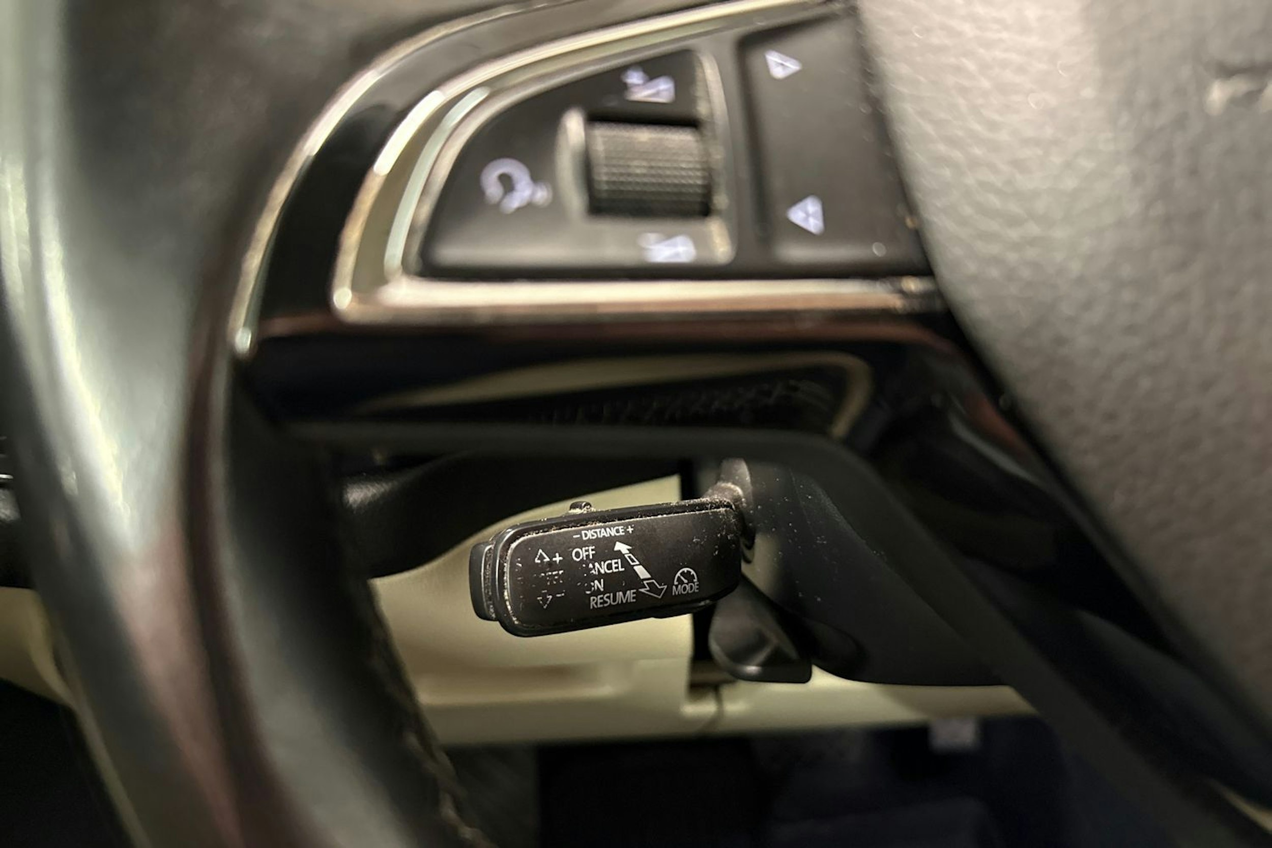 harmaa Skoda Kodiaq 2018 kuva 15.