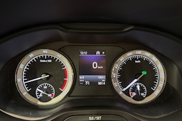 harmaa Skoda Kodiaq 2018 kuva 18.