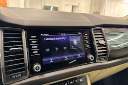 harmaa Skoda Kodiaq 2018 kuva 20.