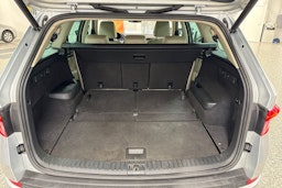 harmaa Skoda Kodiaq 2018 kuva 29.