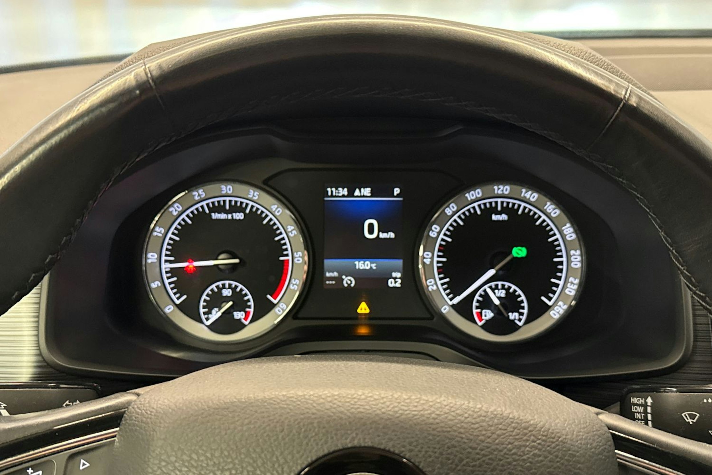 sininen Skoda Kodiaq 2018 kuva 17.