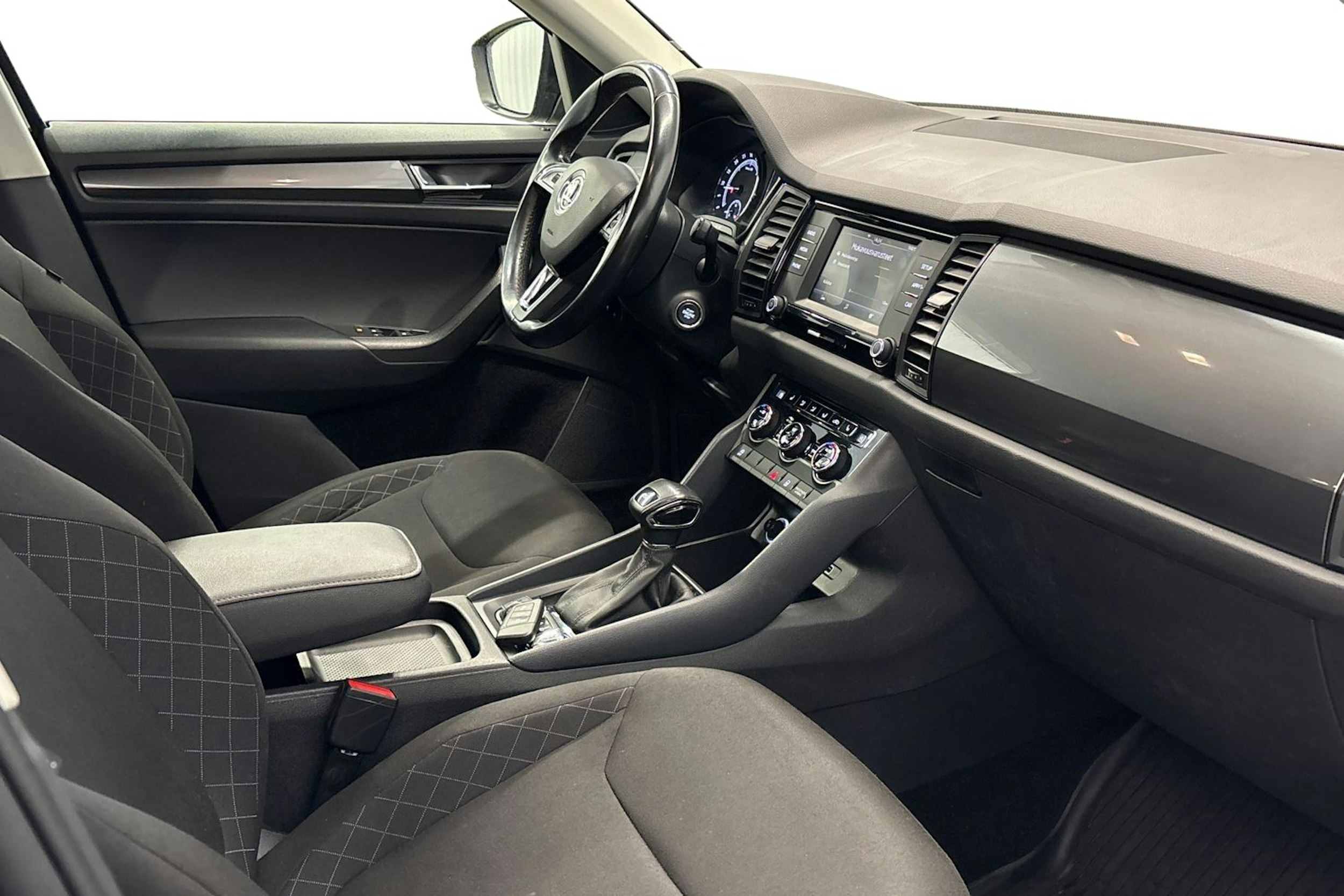 musta Skoda Kodiaq 2018 kuva 8.