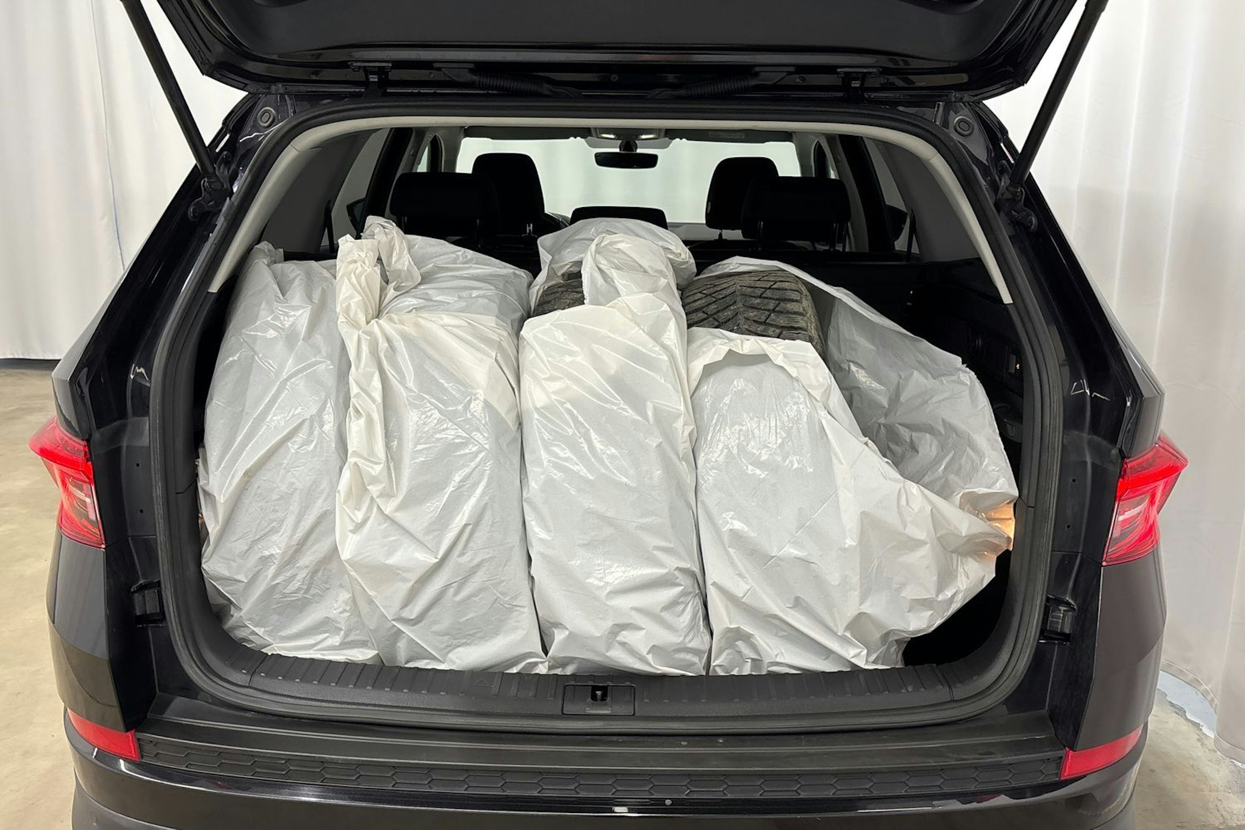 musta Skoda Kodiaq 2018 kuva 11.