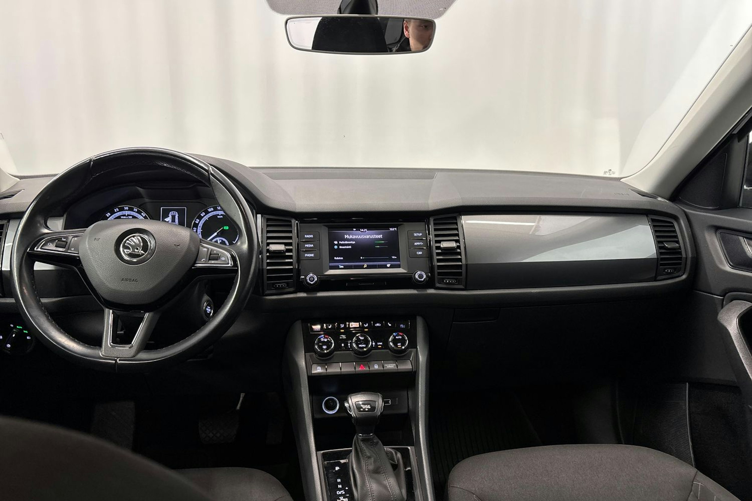 musta Skoda Kodiaq 2018 kuva 12.