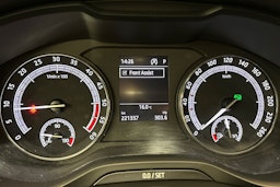 musta Skoda Kodiaq 2018 kuva 16.