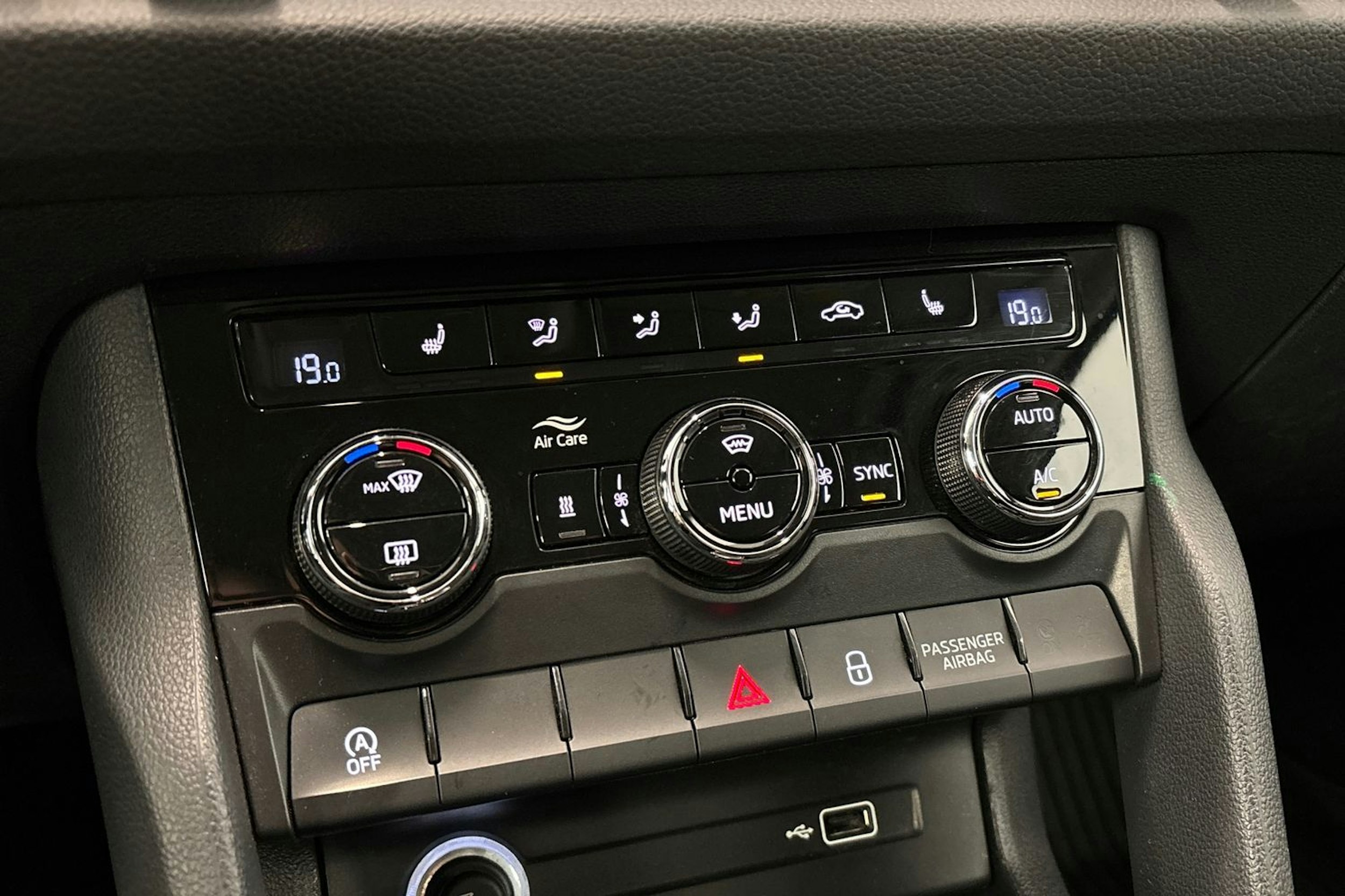 musta Skoda Kodiaq 2018 kuva 23.