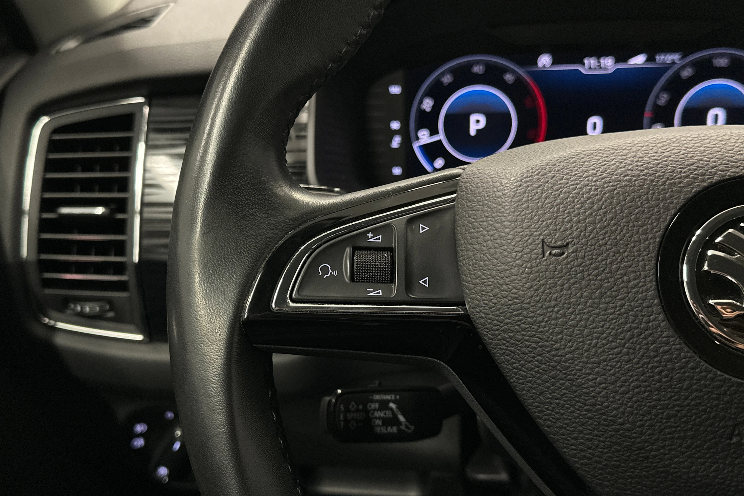 musta Skoda Kodiaq 2019 kuva 15.