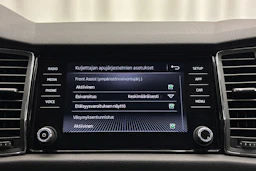 valkoinen Skoda Kodiaq 2019 kuva 19.