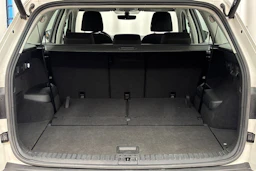 valkoinen Skoda Kodiaq 2019 kuva 24.