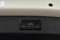 valkoinen Skoda Kodiaq 2019 kuva 25.