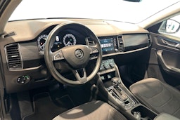 Harmaa Skoda KODIAQ 2019 kuva 6.