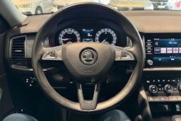 Harmaa Skoda KODIAQ 2019 kuva 12.