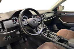 turkoosi Skoda Kodiaq 2019 kuva 3.