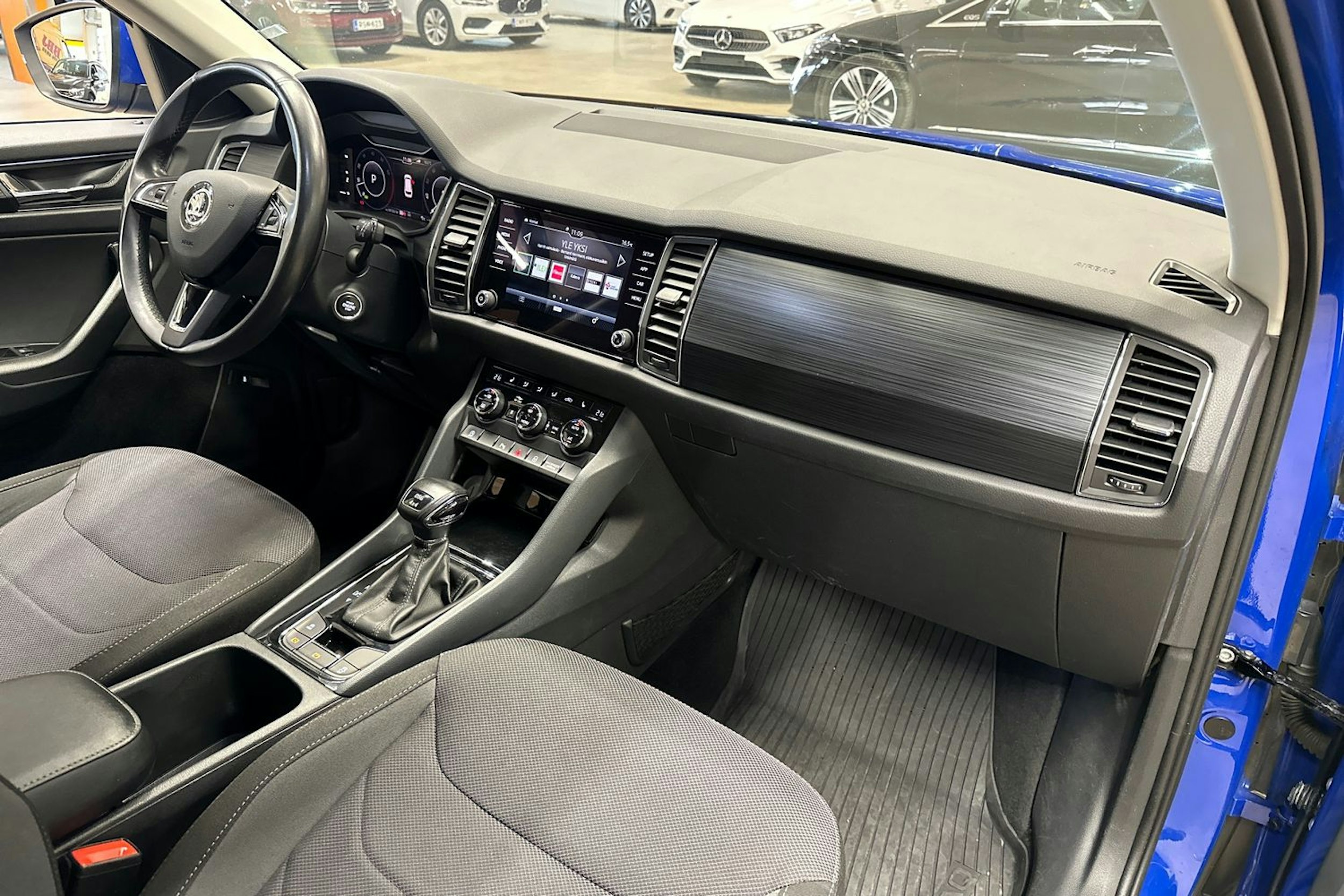 sininen Skoda Kodiaq 2019 kuva 14.