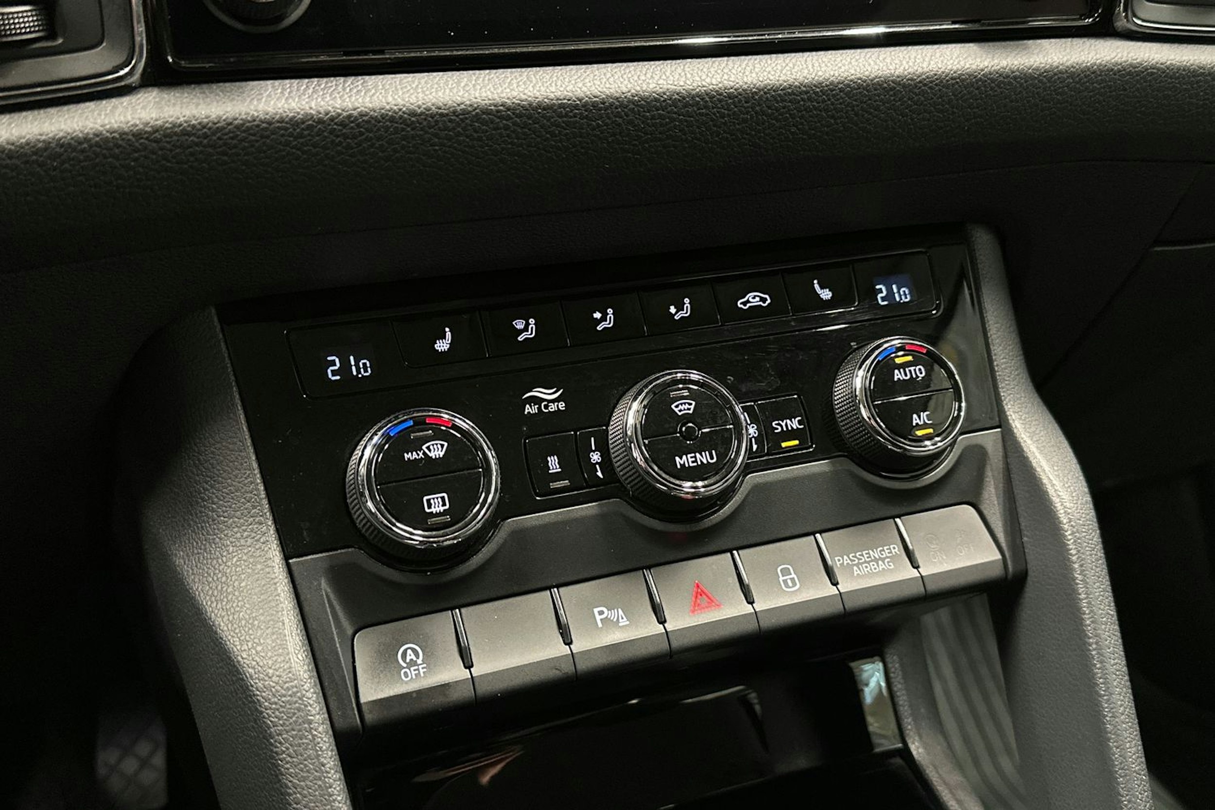 sininen Skoda Kodiaq 2019 kuva 21.