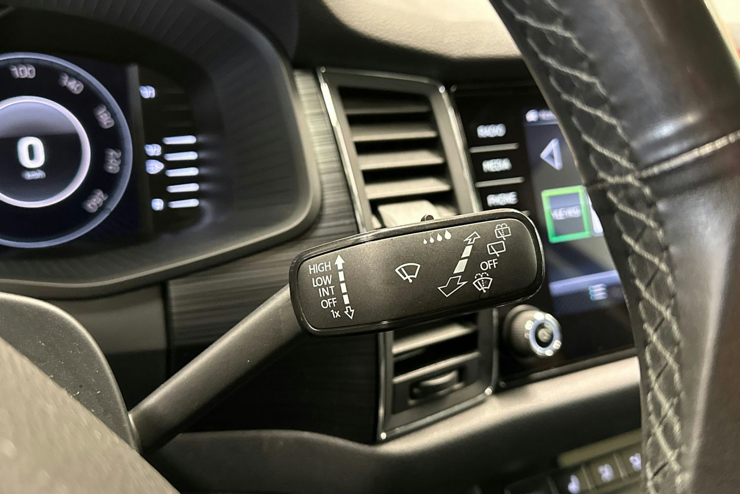 sininen Skoda Kodiaq 2019 kuva 27.