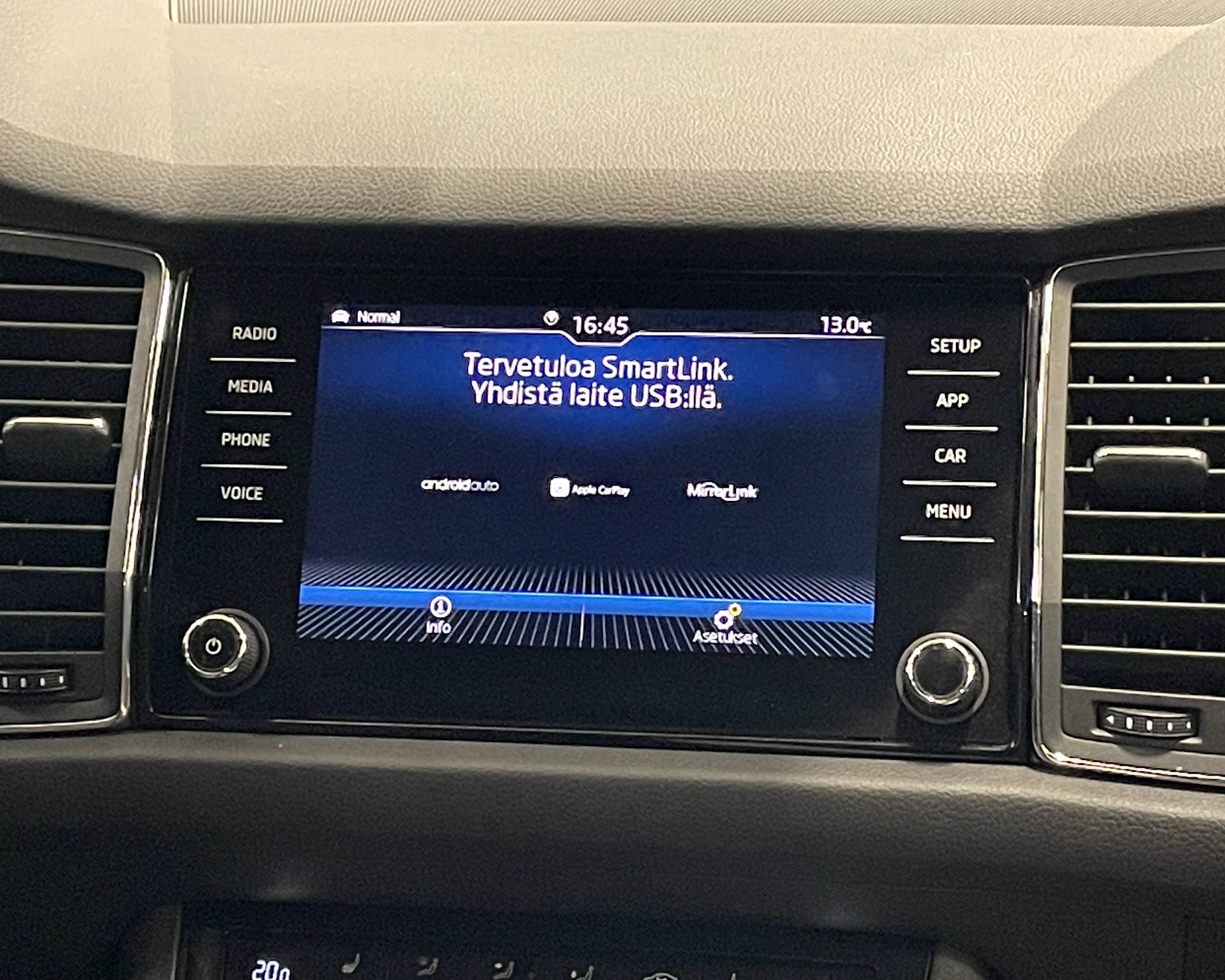 sininen Skoda Kodiaq 2019 kuva 20.