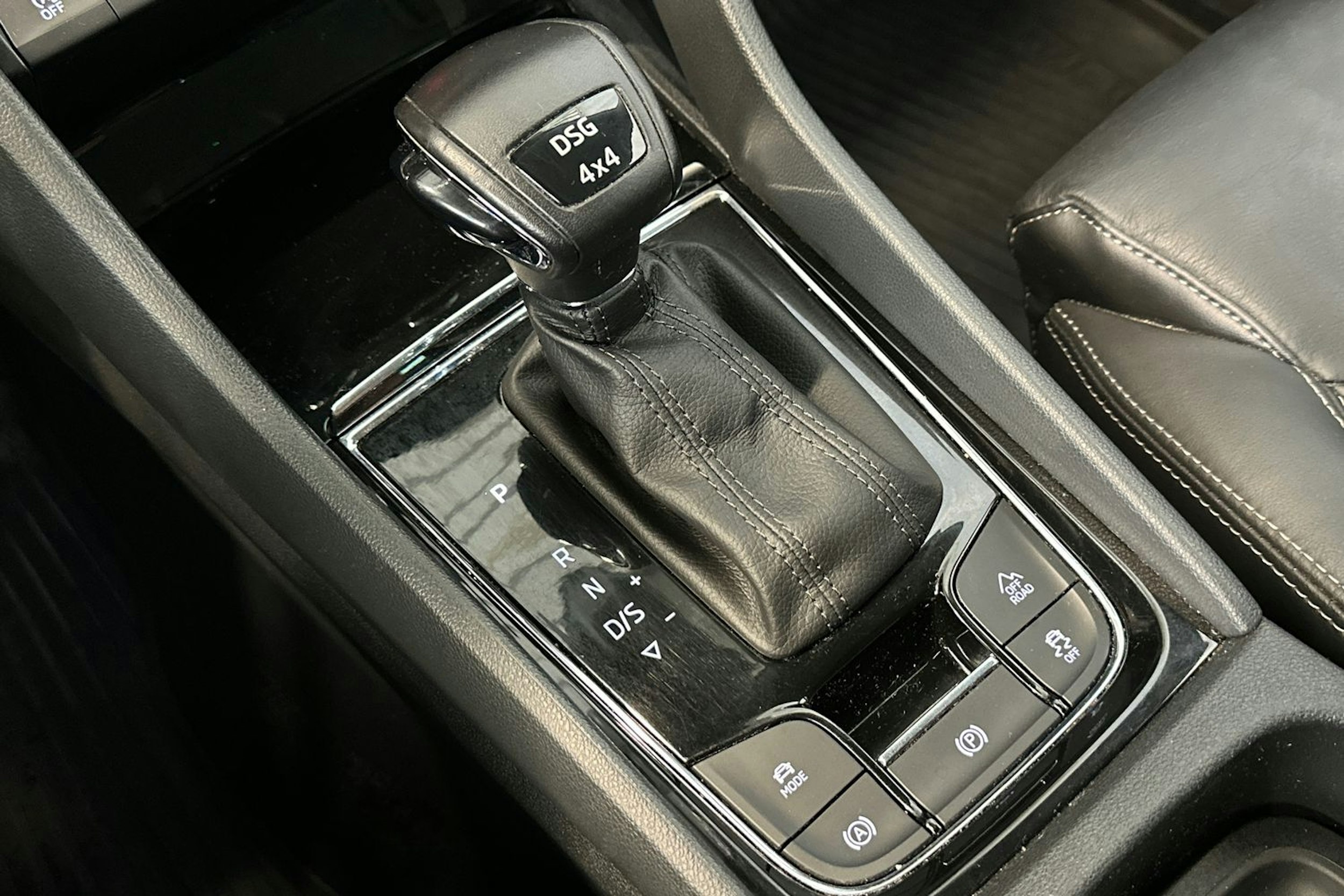 ruskea (beige) Skoda Kodiaq 2019 kuva 22.