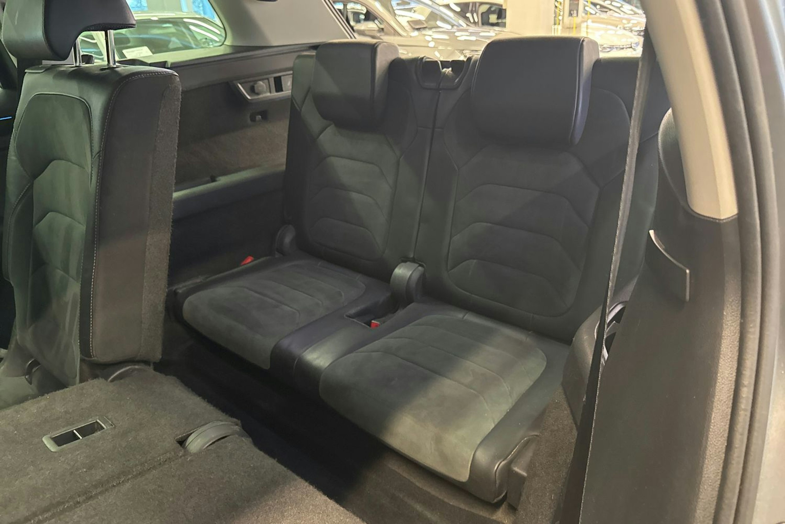 harmaa Skoda Kodiaq 2019 kuva 15.