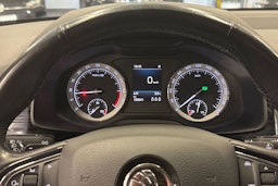 harmaa Skoda Kodiaq 2019 kuva 18.