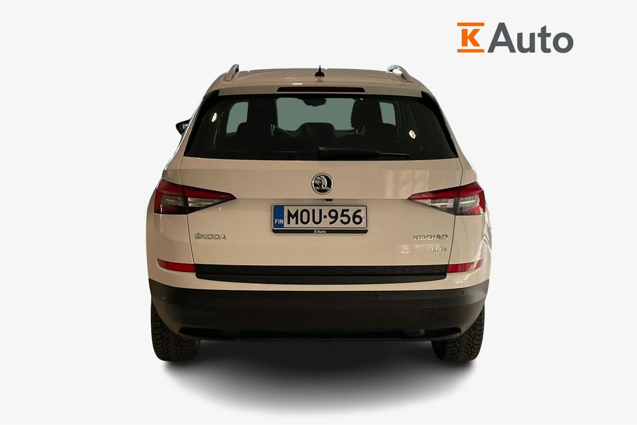 Valkoinen Skoda KODIAQ 2019 kuva 3.