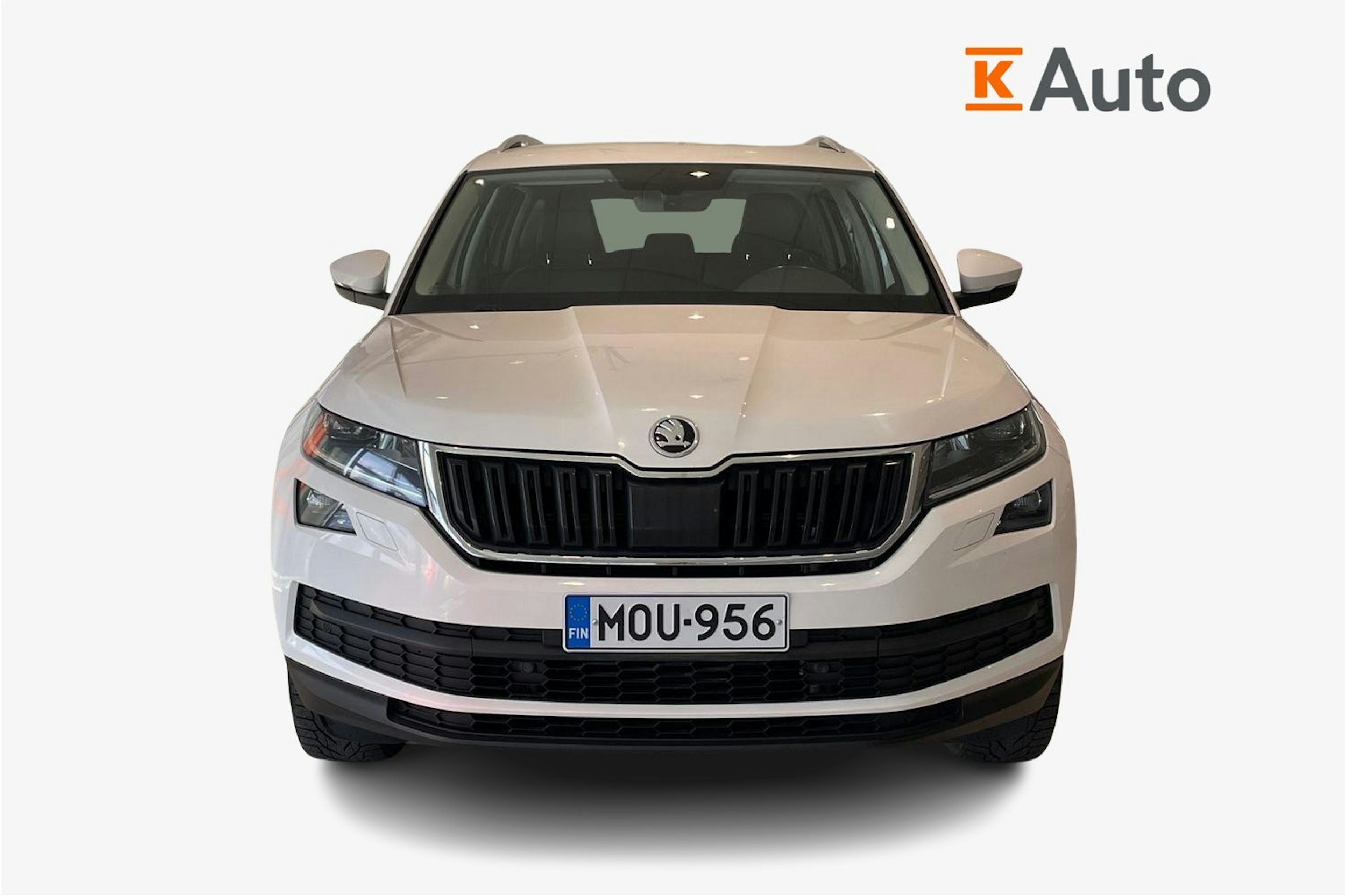 Valkoinen Skoda KODIAQ 2019 kuva 5.