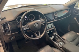 Valkoinen Skoda KODIAQ 2019 kuva 7.