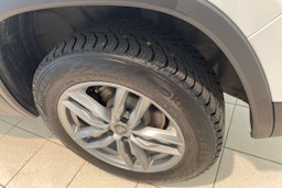 Valkoinen Skoda KODIAQ 2019 kuva 13.